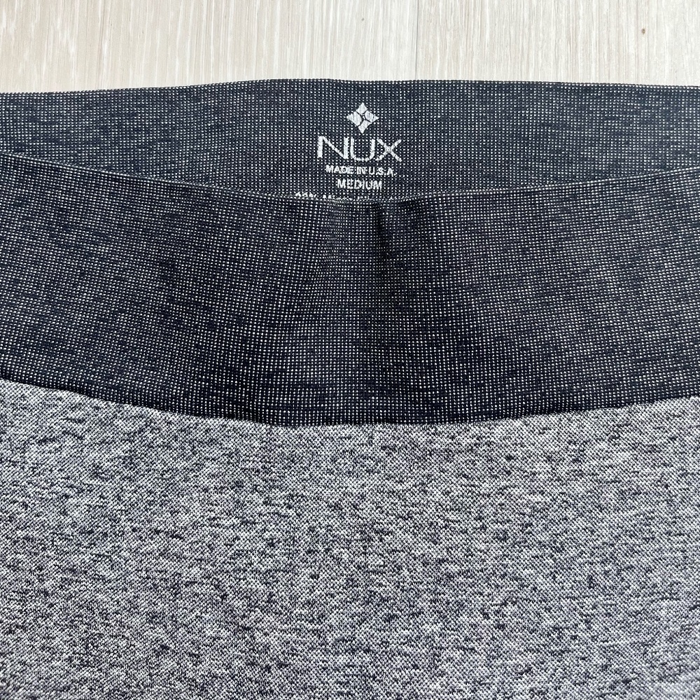 NUX High-Quality Gray Spandex Leggings - Great for Workouts - Classic Style